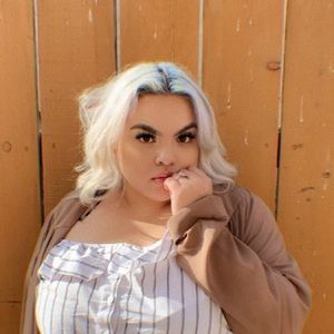 Meet your Posher, Cindy